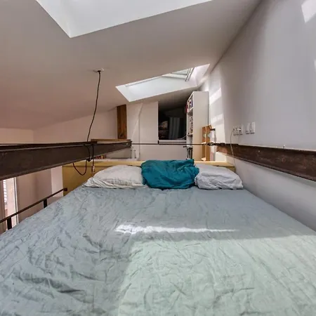 Hostnfly - Mezzanine Design Studio Near Buttes-chaumont Apartment *
